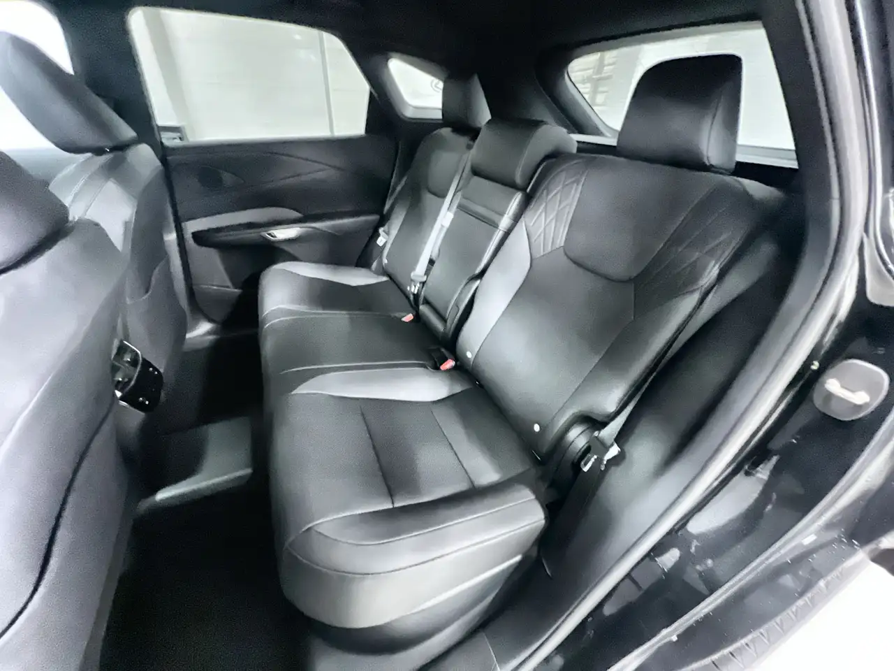 Lexus RX photo Lexus RX