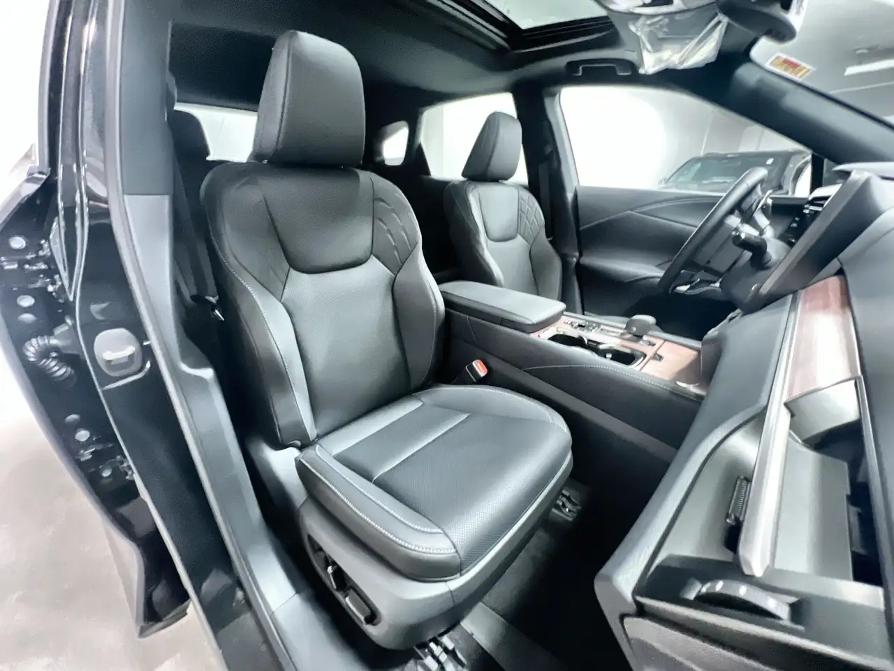 Lexus RX photo Lexus RX