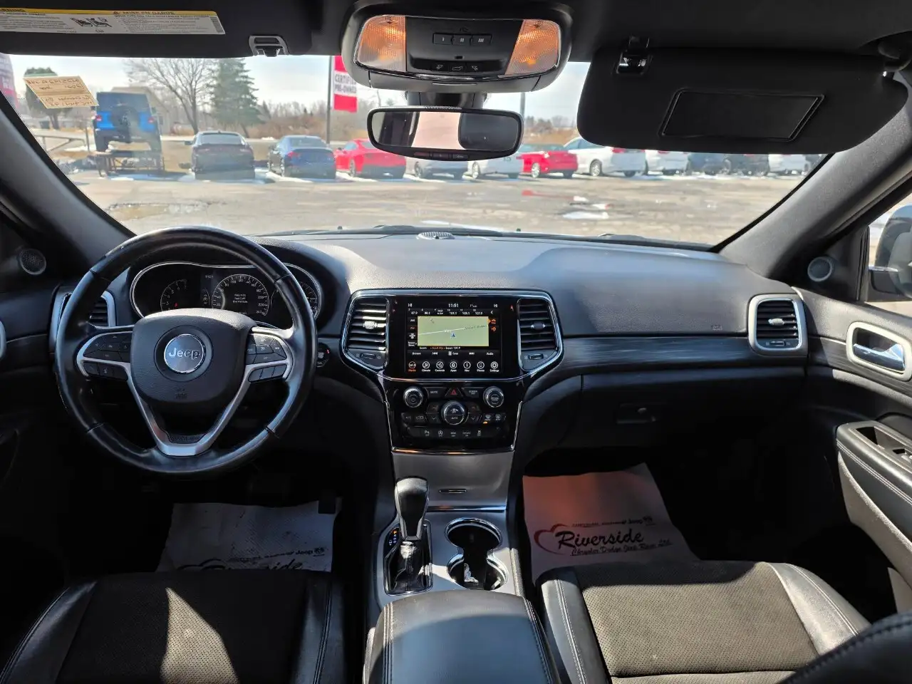Jeep Grand Cherokee снимка Jeep Grand Cherokee