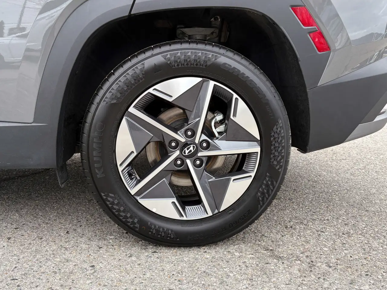 Hyundai TUCSON снимка Hyundai TUCSON