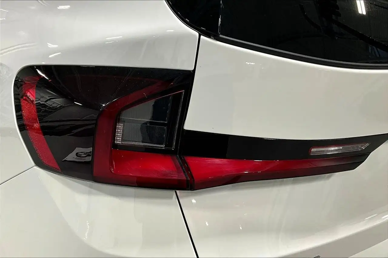 BMW X1 photo BMW X1