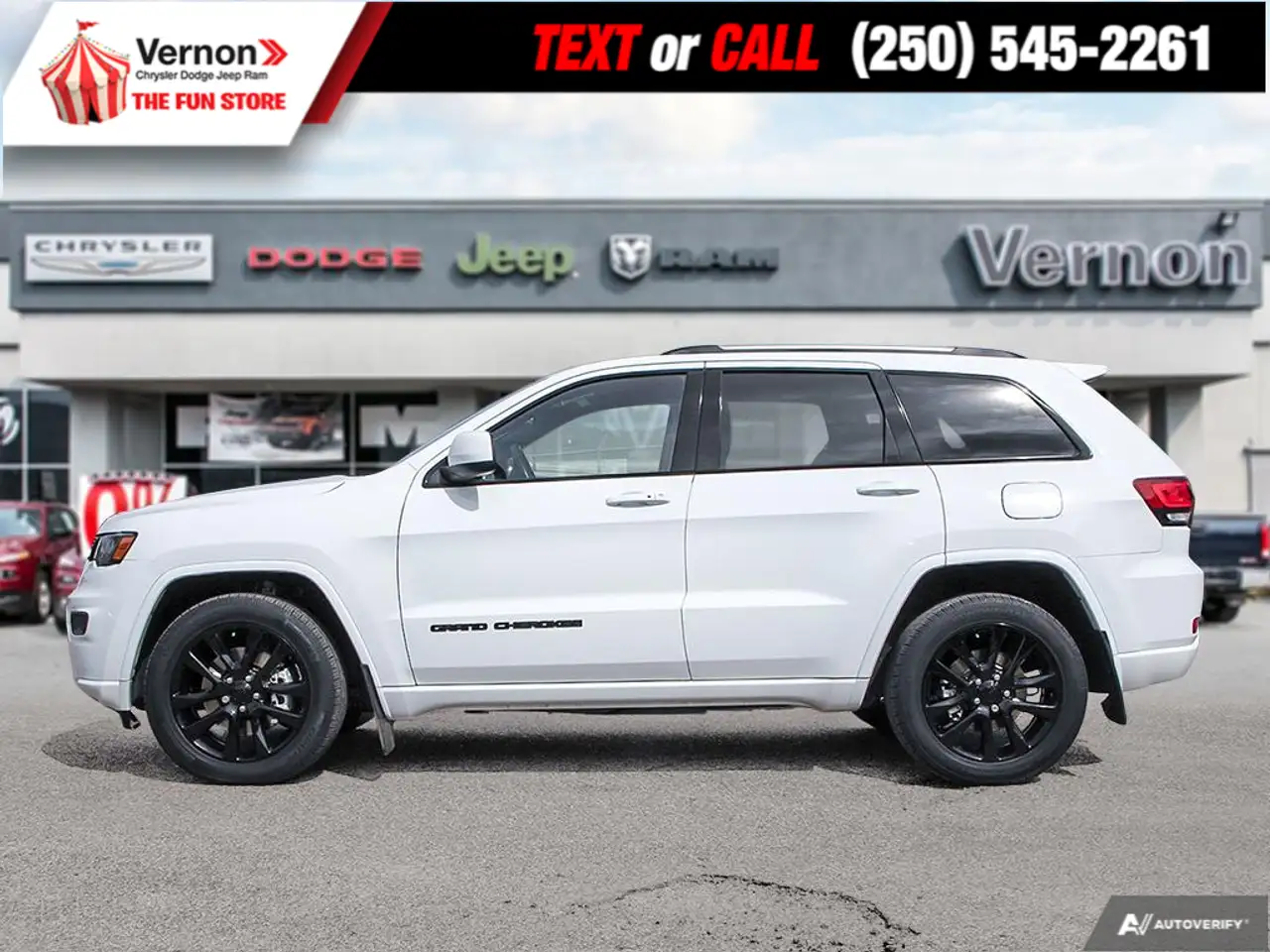 Jeep Grand Cherokee photo Jeep Grand Cherokee