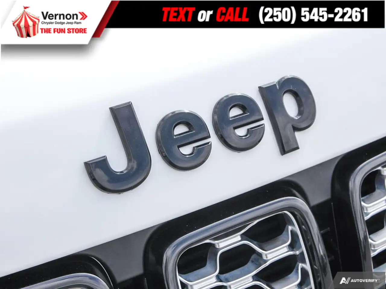 Jeep Grand Cherokee photo Jeep Grand Cherokee