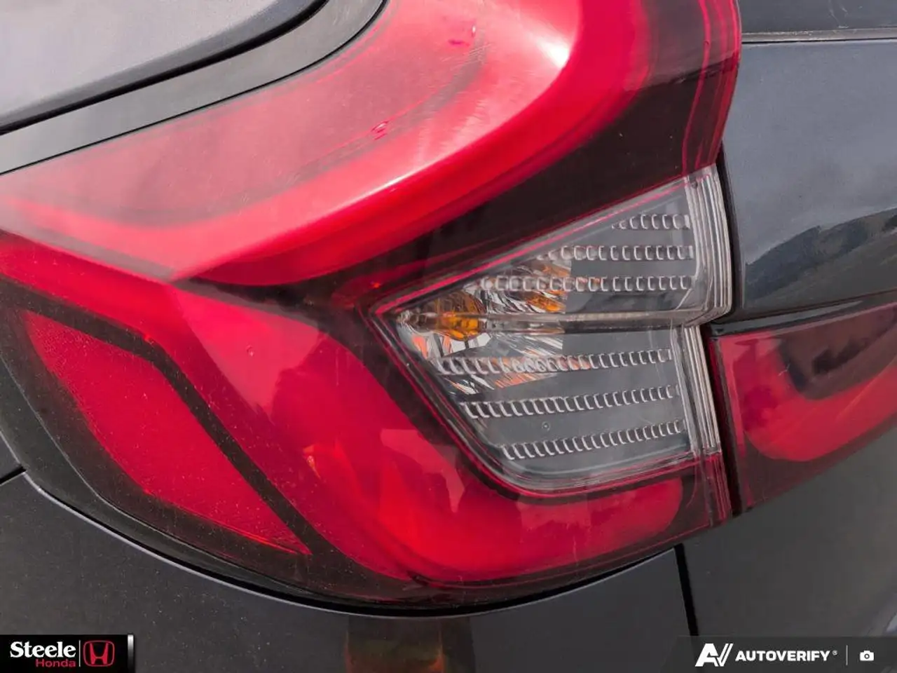 Honda CR-V photo Honda CR-V
