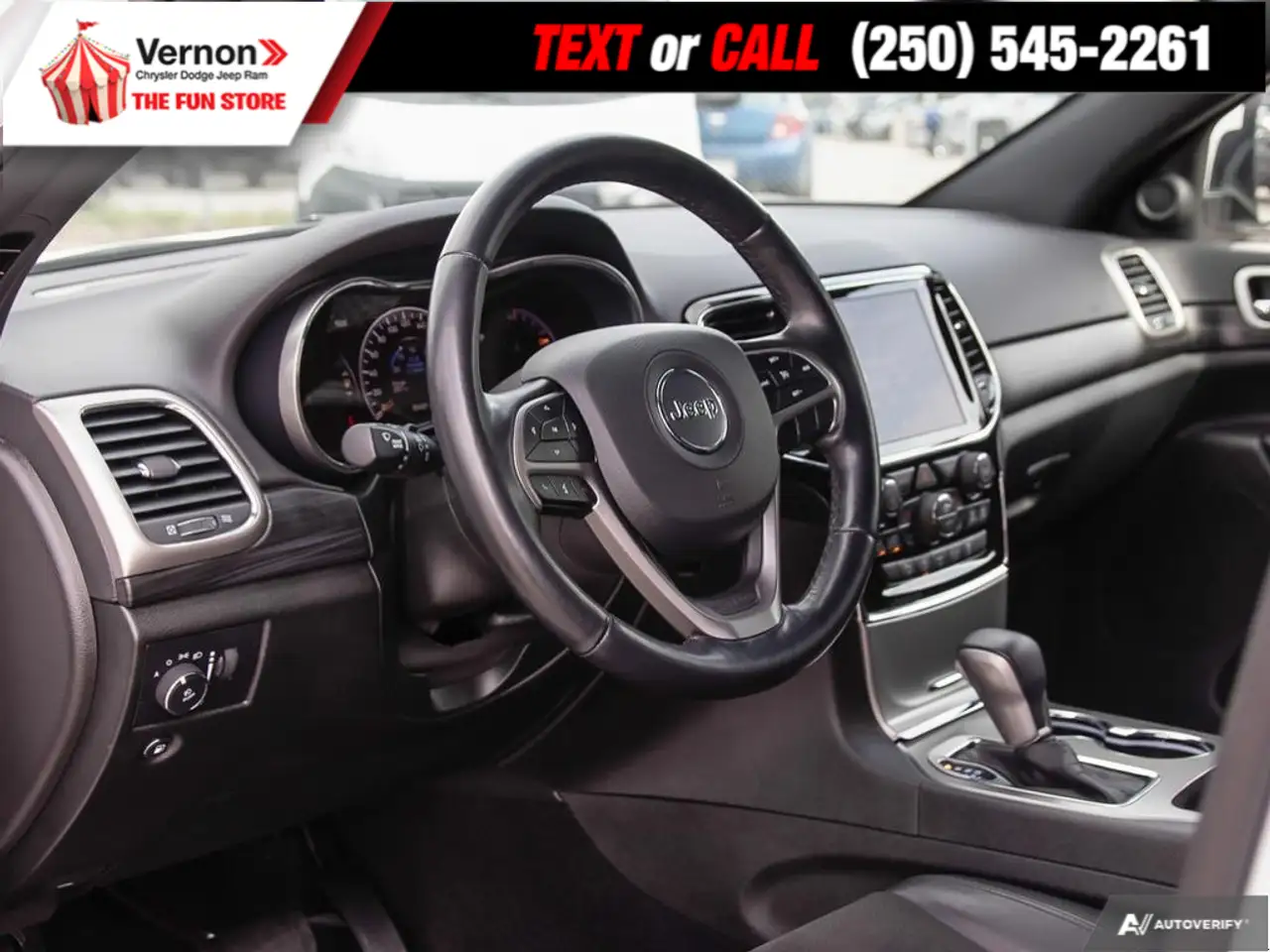 Jeep Grand Cherokee photo Jeep Grand Cherokee
