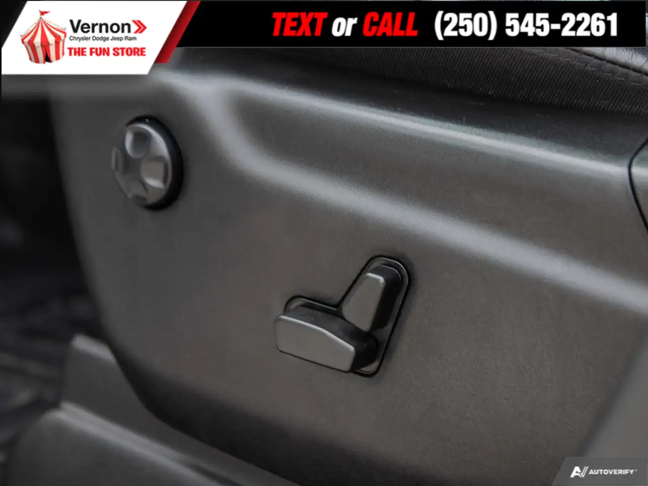 Jeep Grand Cherokee photo Jeep Grand Cherokee