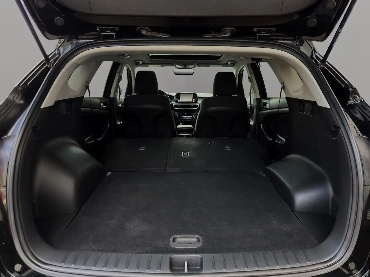 Hyundai TUCSON photo Hyundai TUCSON