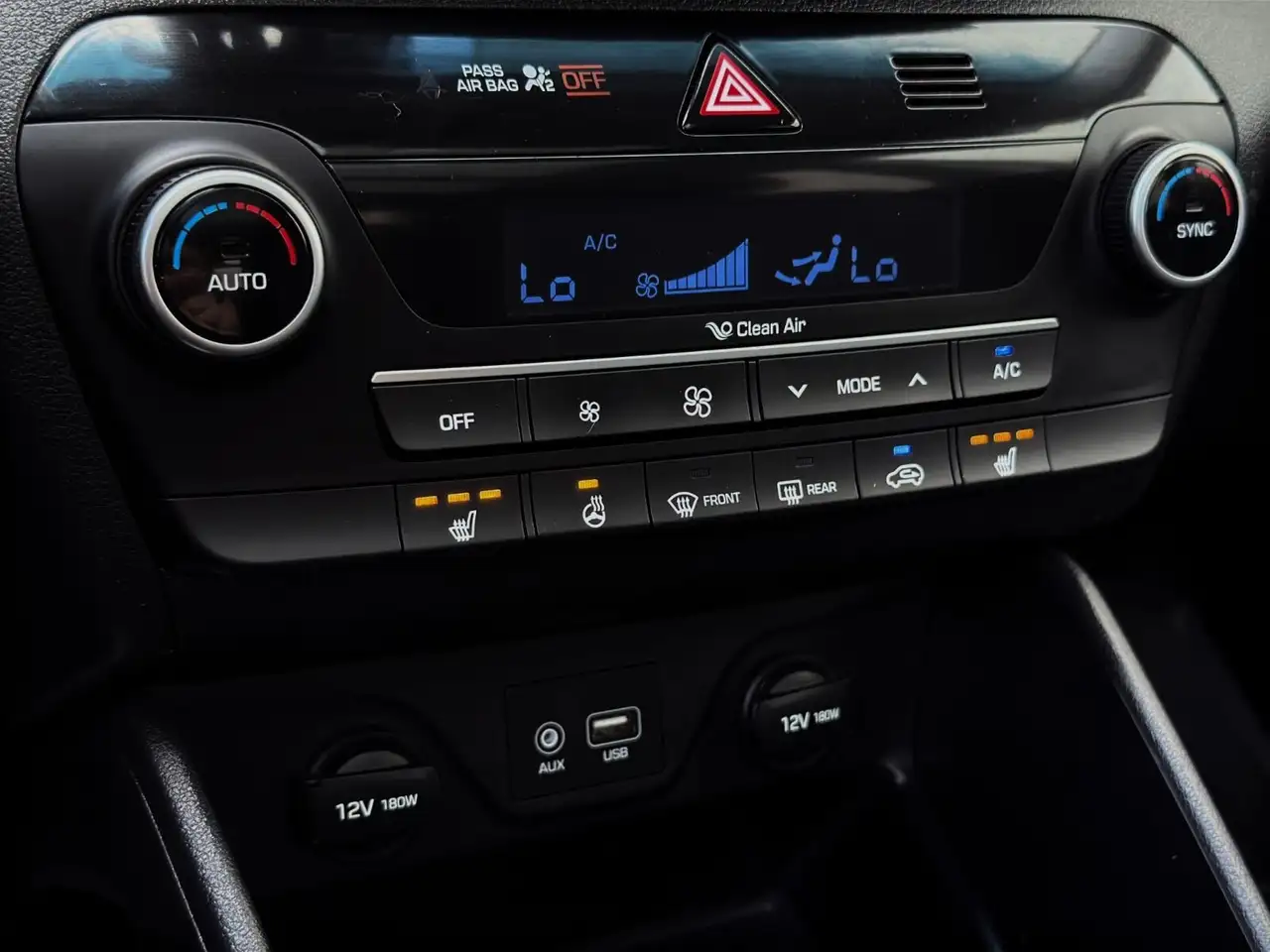 Hyundai TUCSON photo Hyundai TUCSON