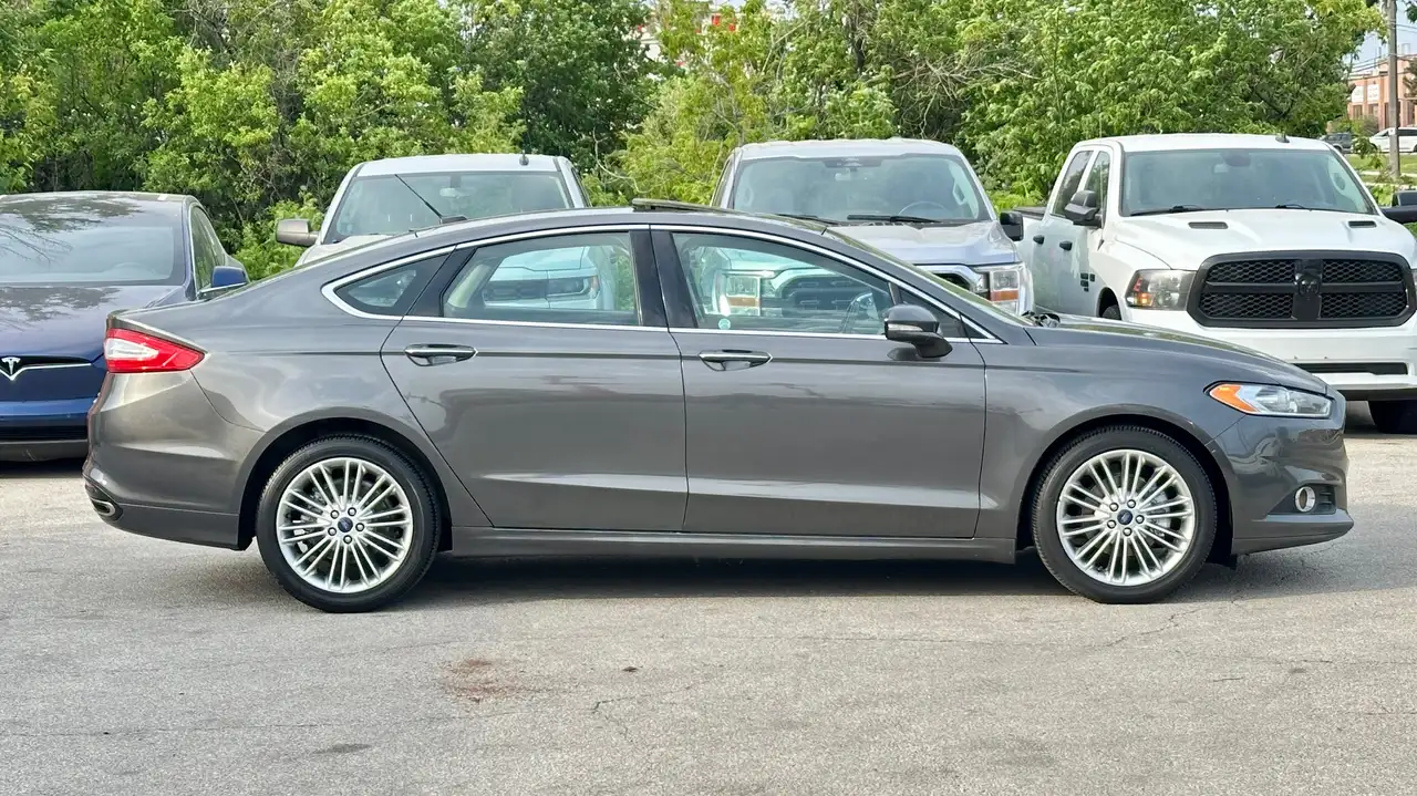 Ford Fusion fotografie Ford Fusion