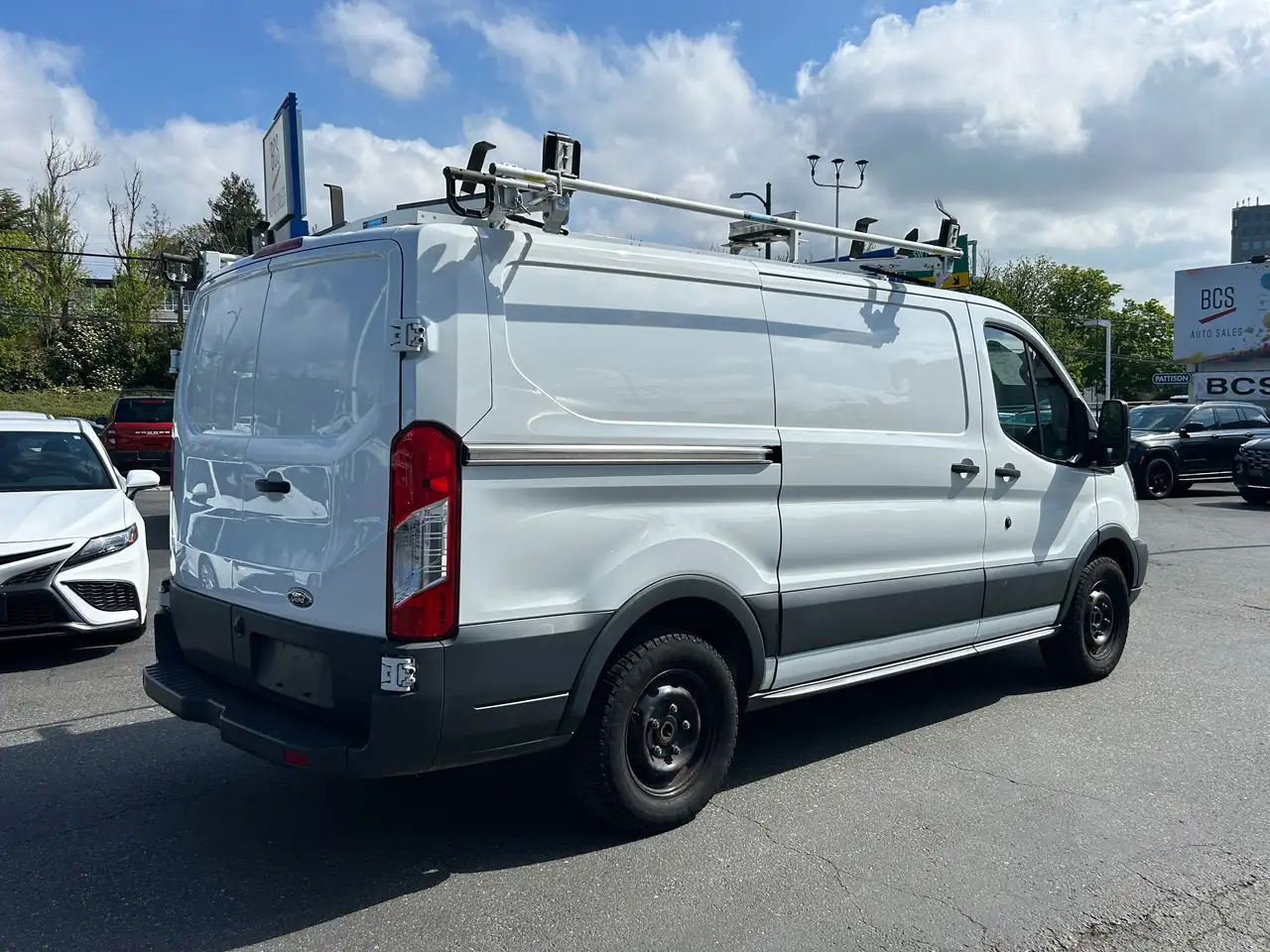 Ford Transit Cargo Van photo Ford Transit Cargo Van