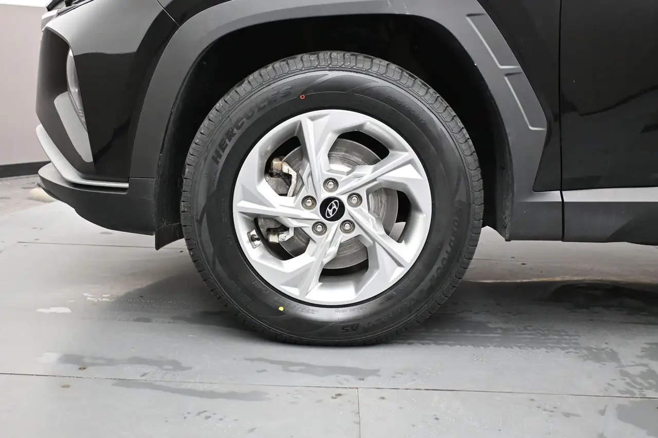 Hyundai TUCSON photo Hyundai TUCSON