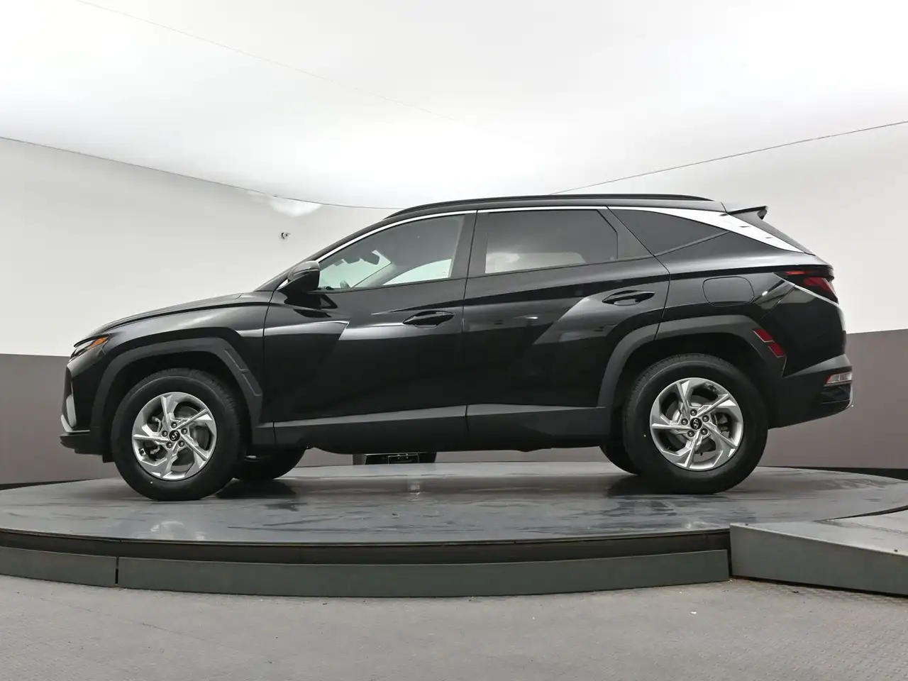 Hyundai TUCSON photo Hyundai TUCSON