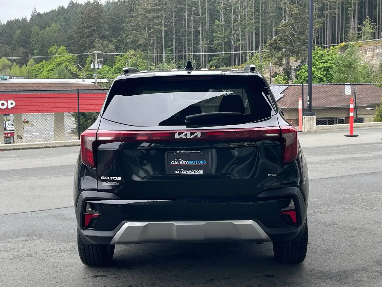 Kia Seltos снимка Kia Seltos