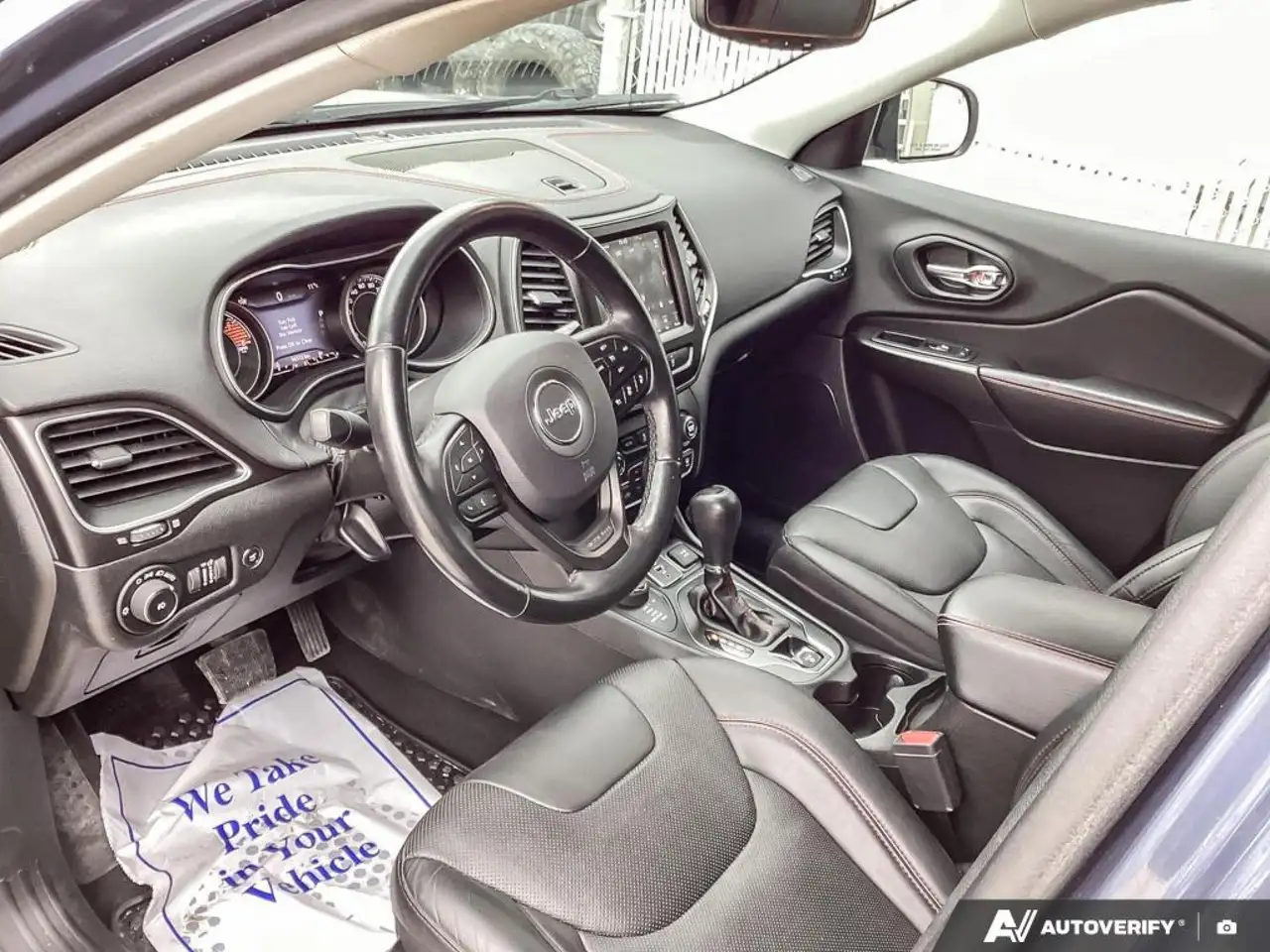 Jeep Cherokee fotografie Jeep Cherokee