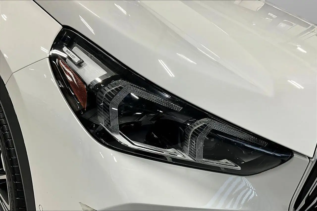 BMW X1 photo BMW X1