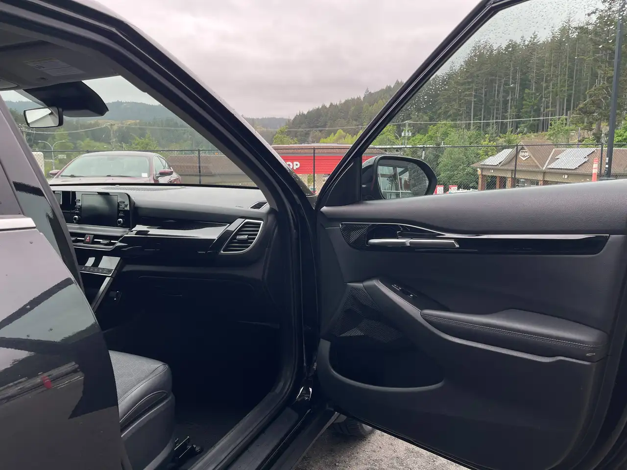 Kia Seltos снимка Kia Seltos