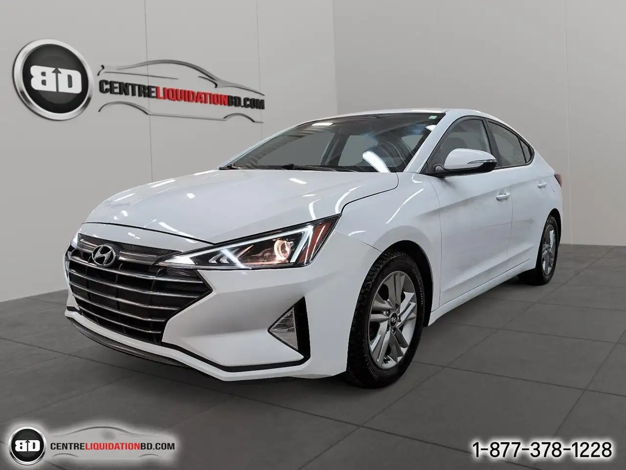 Hyundai ELANTRA снимка Hyundai ELANTRA