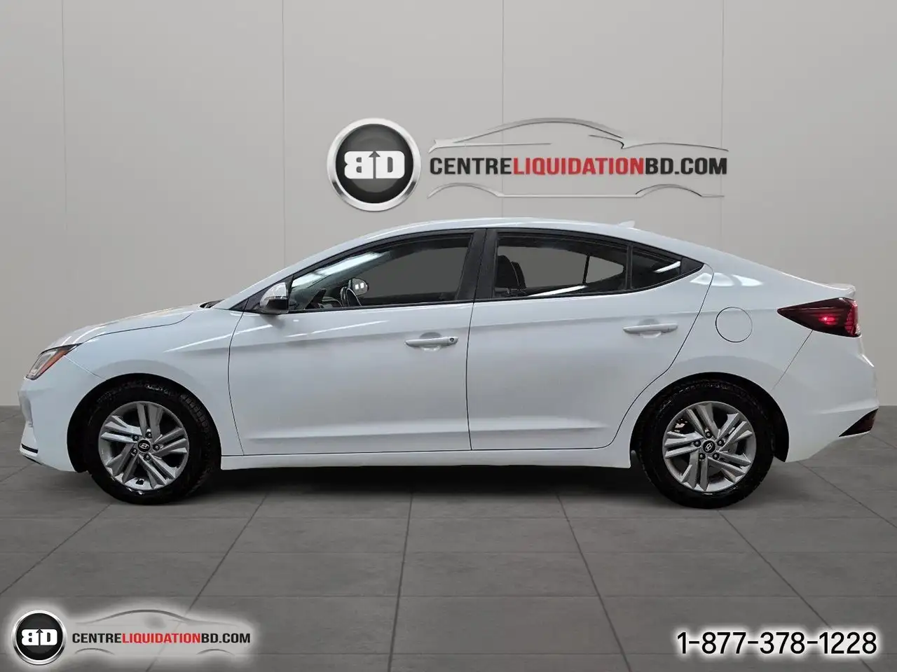 Hyundai ELANTRA снимка Hyundai ELANTRA