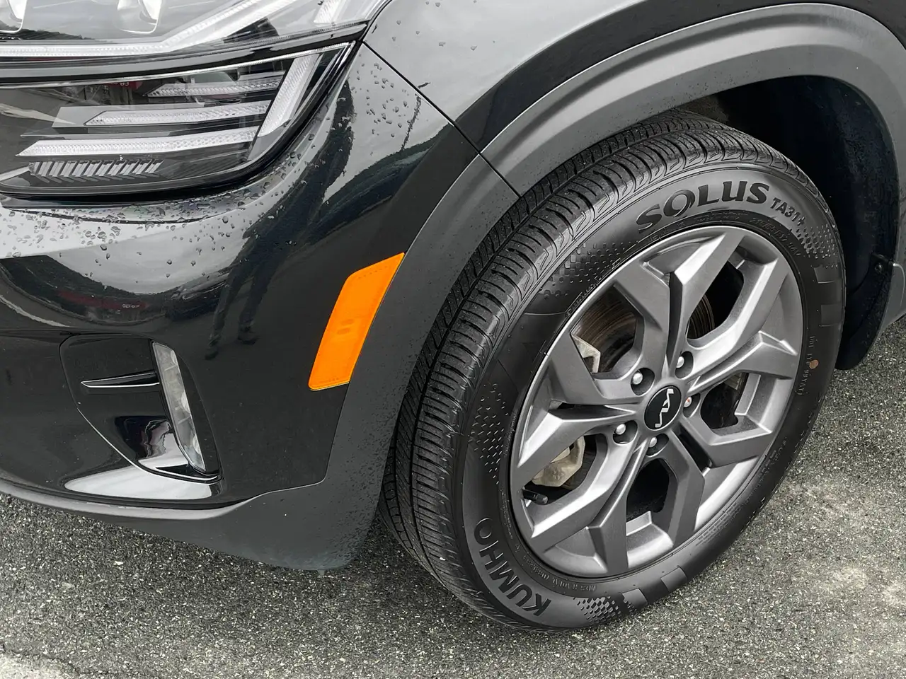 Kia Seltos снимка Kia Seltos