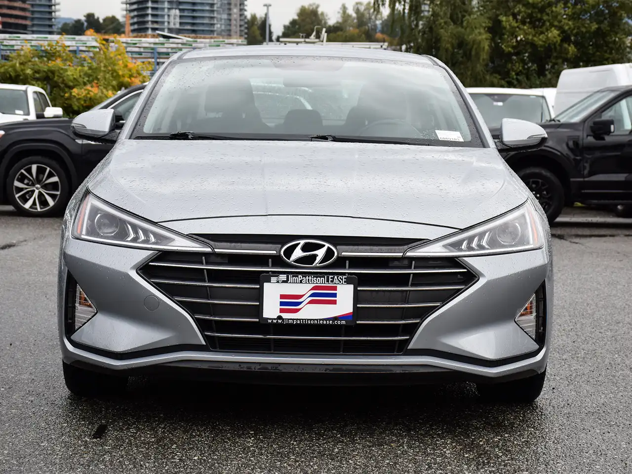 Hyundai ELANTRA photo Hyundai ELANTRA