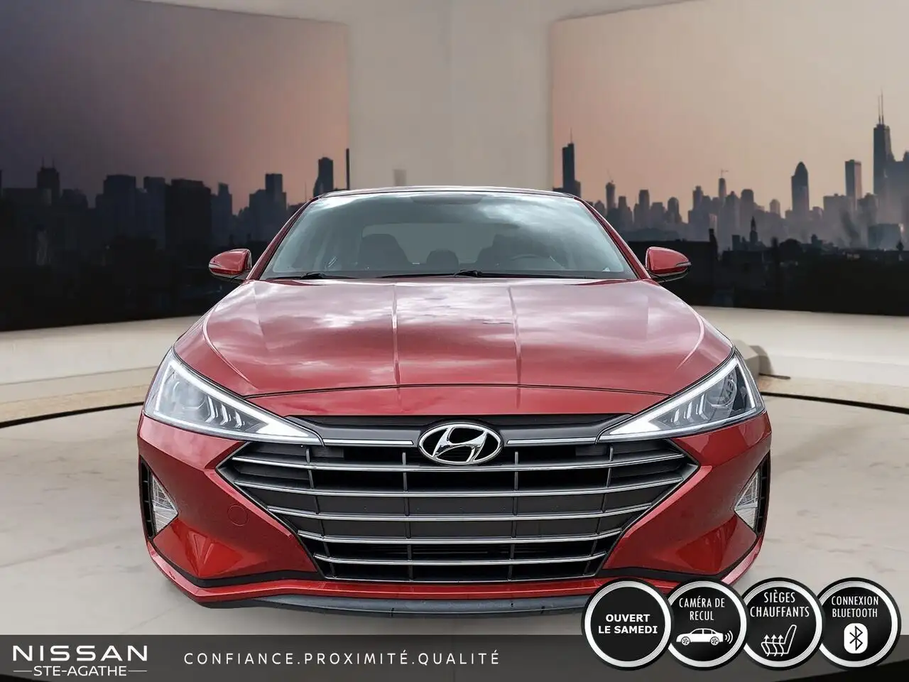 Hyundai ELANTRA fotografie Hyundai ELANTRA