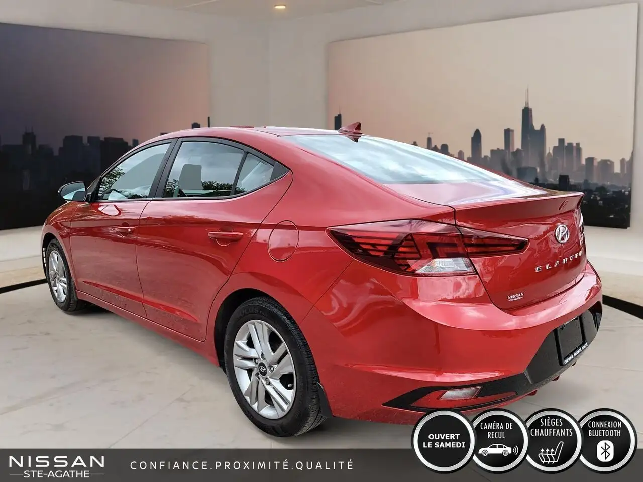Hyundai ELANTRA fotografie Hyundai ELANTRA
