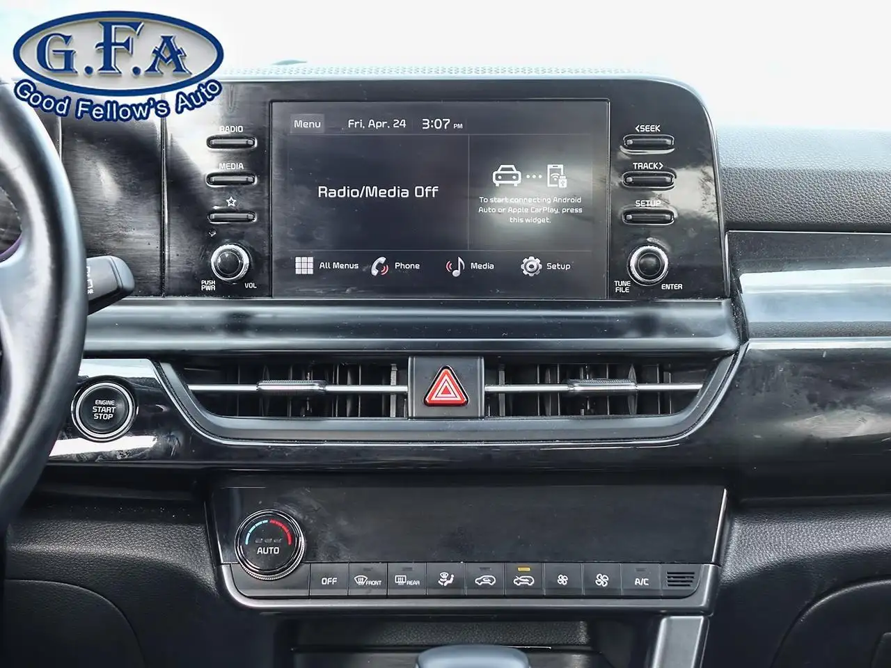 Kia Seltos снимка Kia Seltos