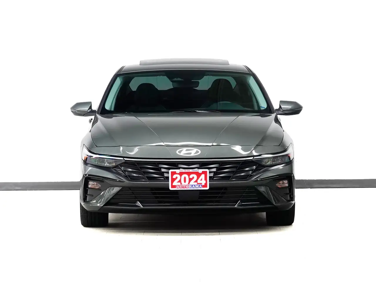 Hyundai ELANTRA fotografie Hyundai ELANTRA