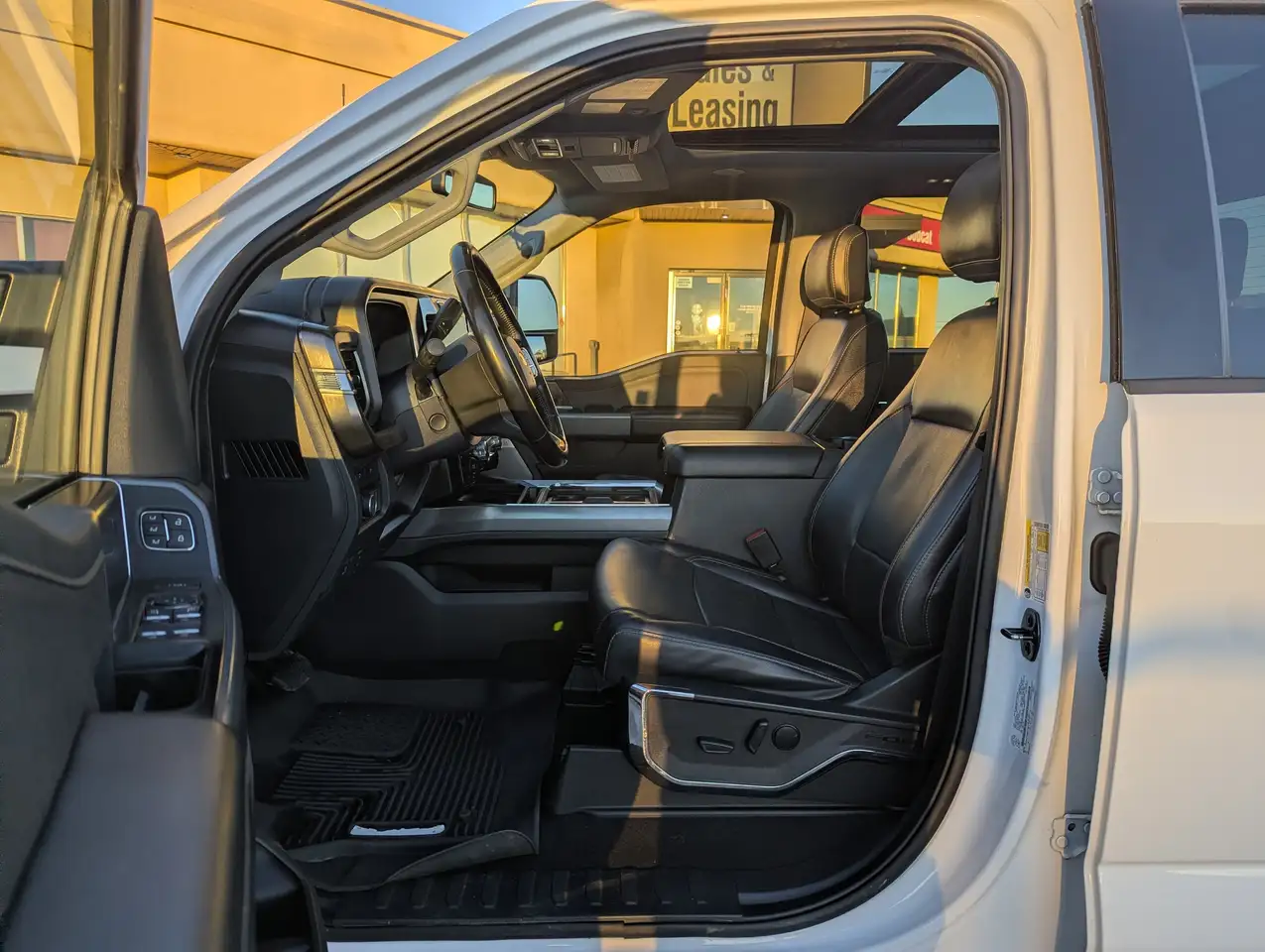 Ford F-450 Super Duty снимка Ford F-450 Super Duty