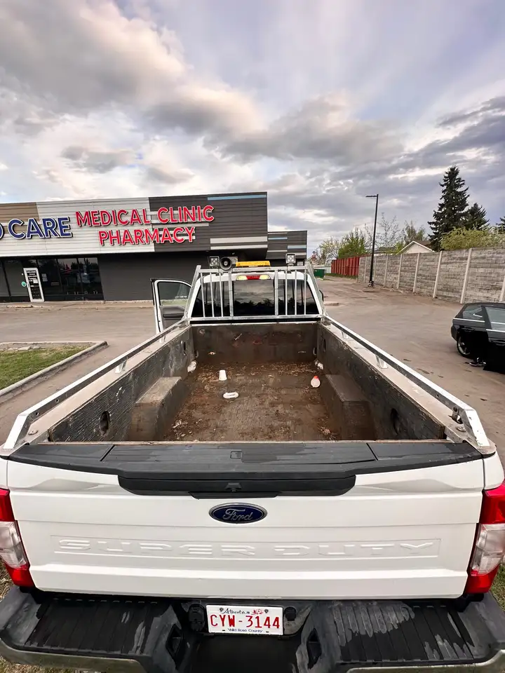 Ford F 350 снимка Ford F 350