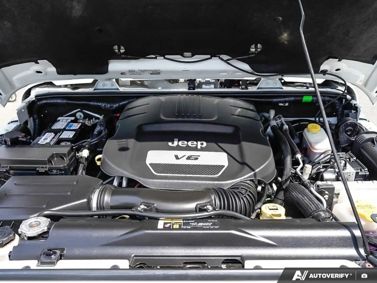 Jeep Wrangler photo Jeep Wrangler
