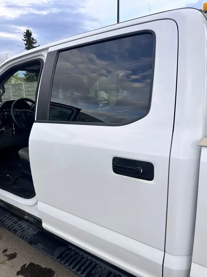 Ford F 350 снимка Ford F 350
