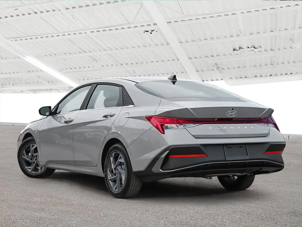Hyundai ELANTRA photo Hyundai ELANTRA