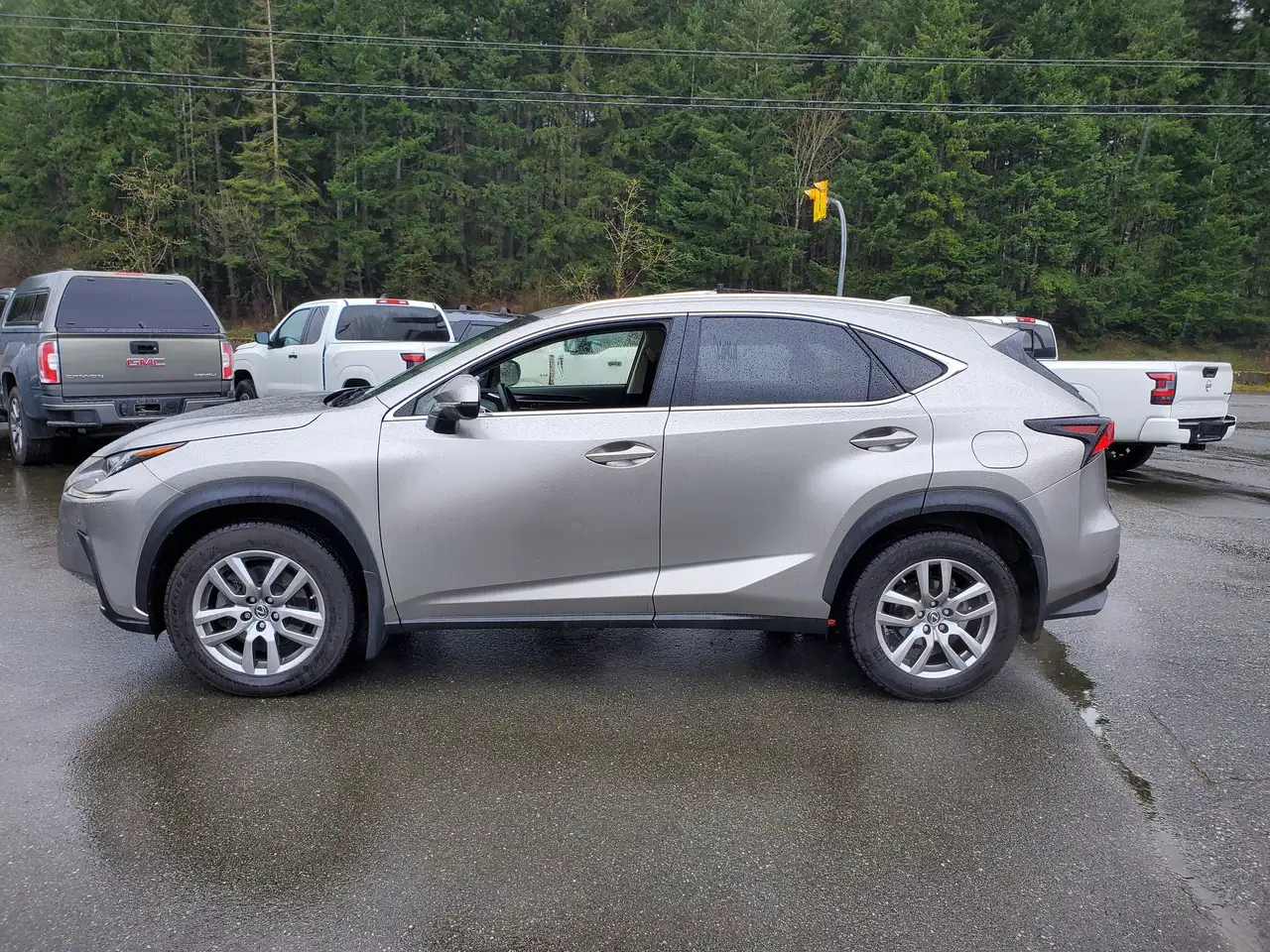 Lexus NX photo Lexus NX