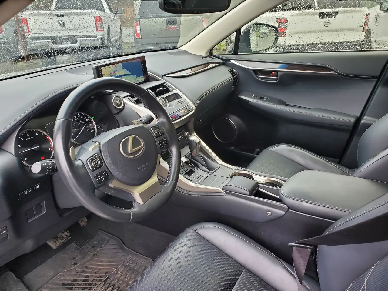 Lexus NX photo Lexus NX