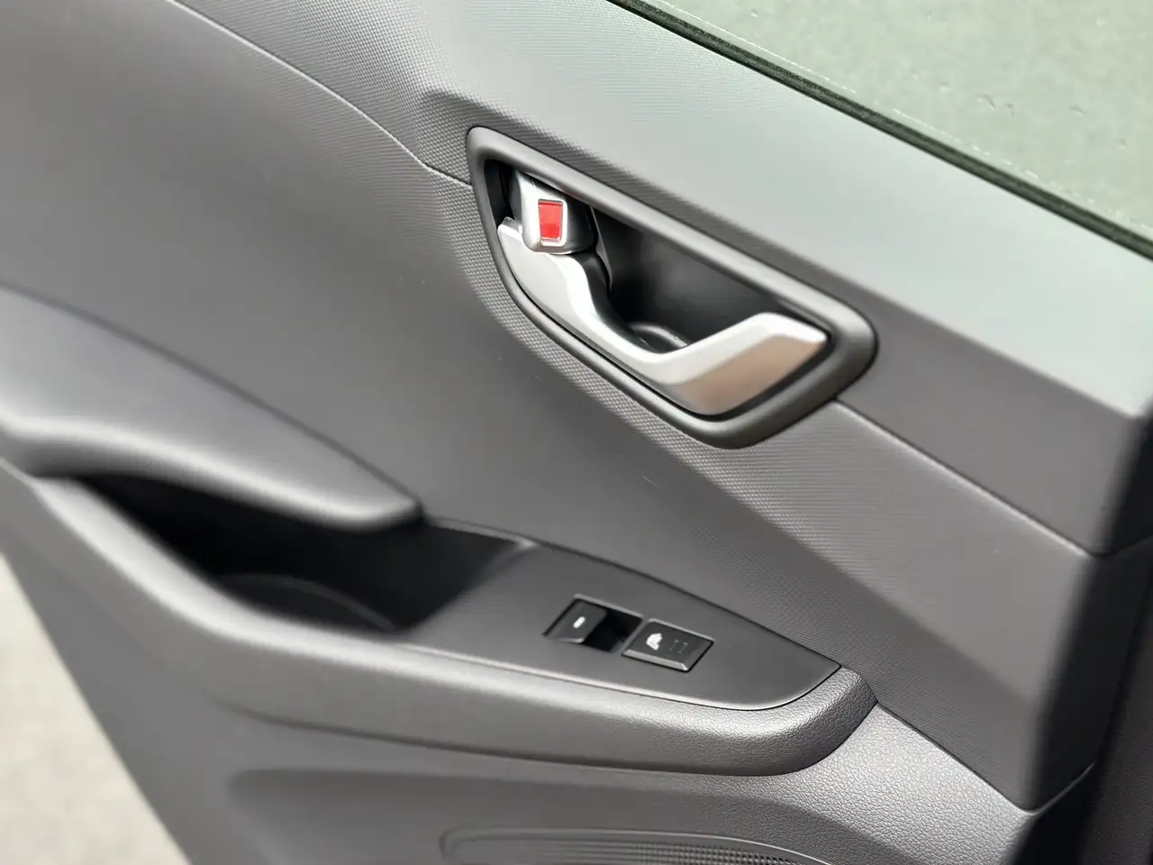 Hyundai IONIQ снимка Hyundai IONIQ