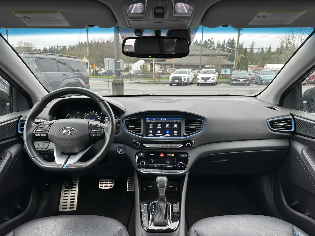 Hyundai IONIQ снимка Hyundai IONIQ