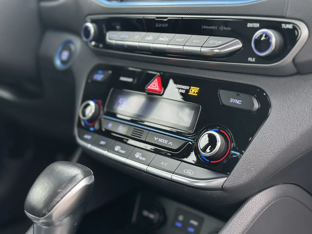 Hyundai IONIQ снимка Hyundai IONIQ
