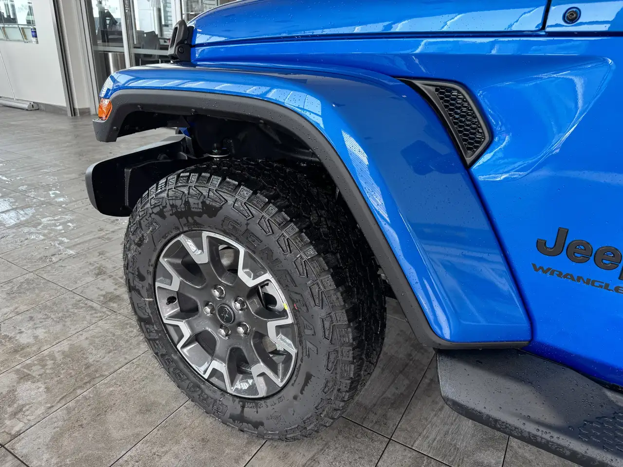 Jeep Wrangler снимка Jeep Wrangler