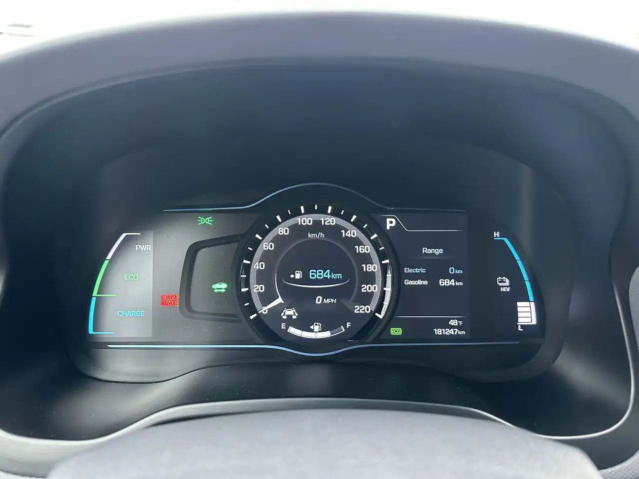 Hyundai IONIQ снимка Hyundai IONIQ