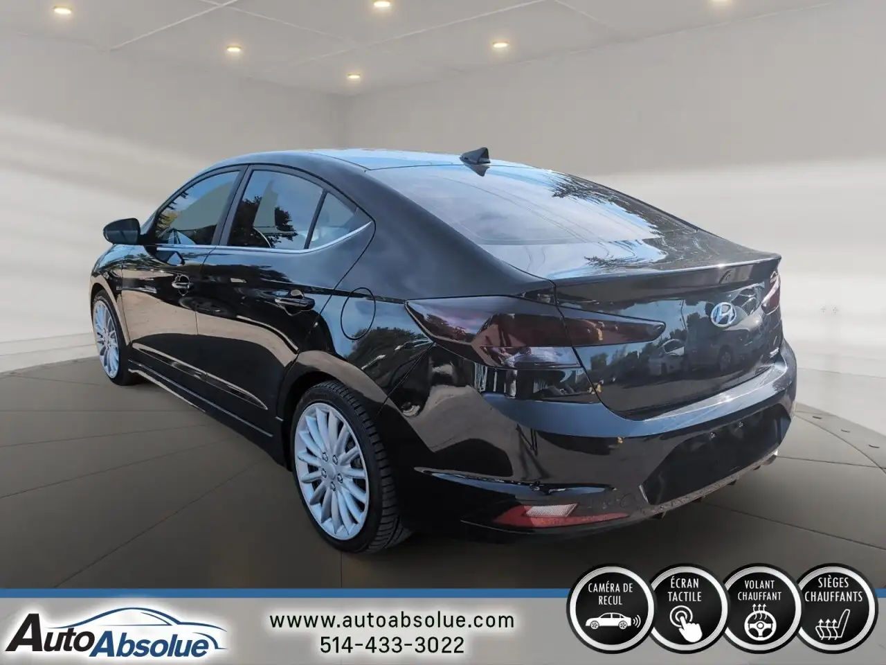 Hyundai ELANTRA снимка Hyundai ELANTRA