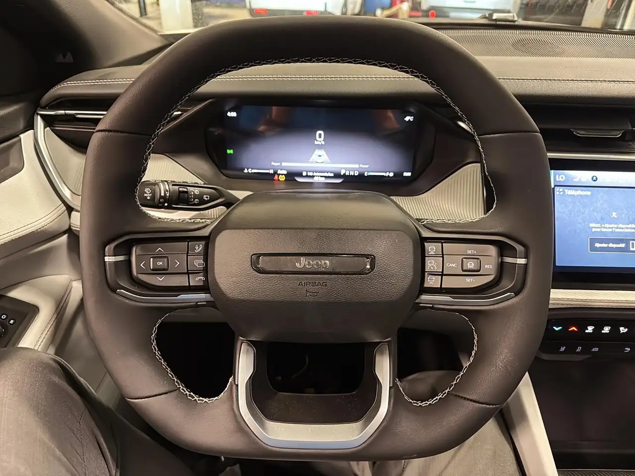 Jeep Cherokee снимка Jeep Cherokee