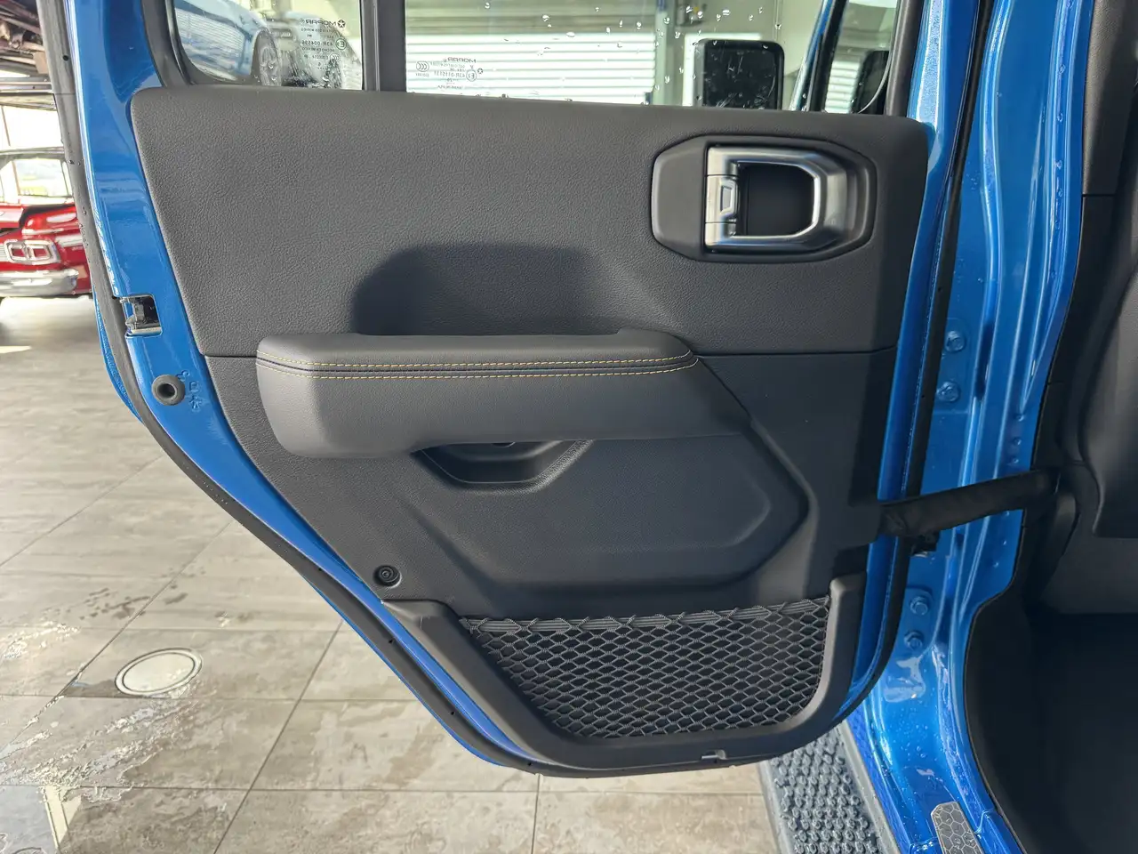 Jeep Wrangler снимка Jeep Wrangler