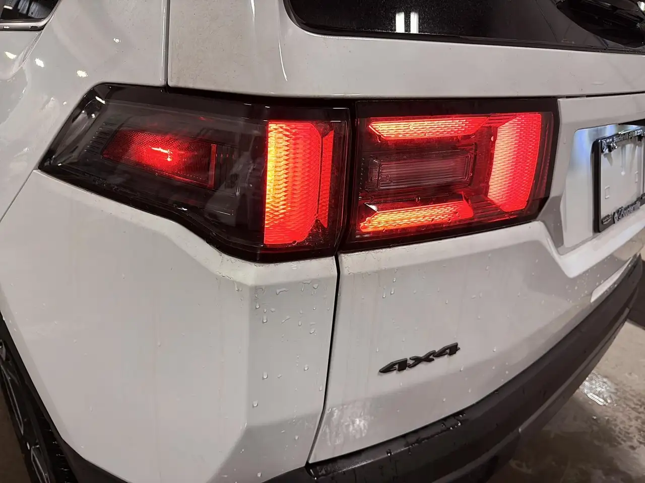 Jeep Cherokee снимка Jeep Cherokee
