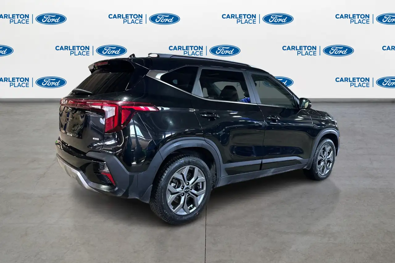 Kia Seltos снимка Kia Seltos