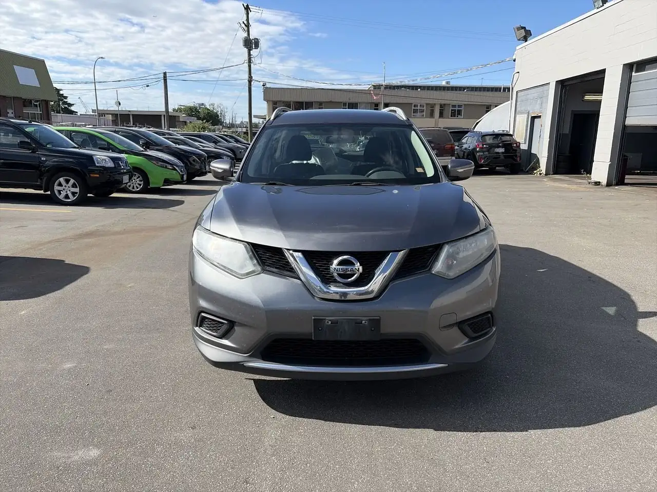 Nissan Rogue fotografie Nissan Rogue