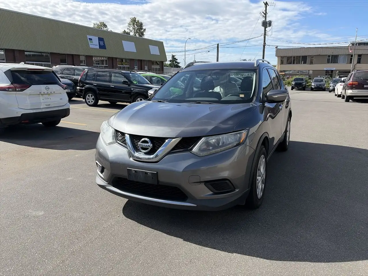 Nissan Rogue fotografie Nissan Rogue