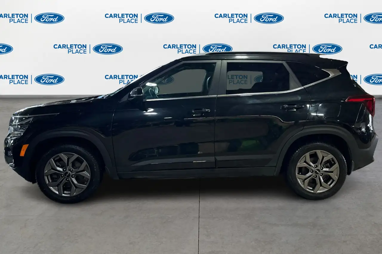 Kia Seltos снимка Kia Seltos