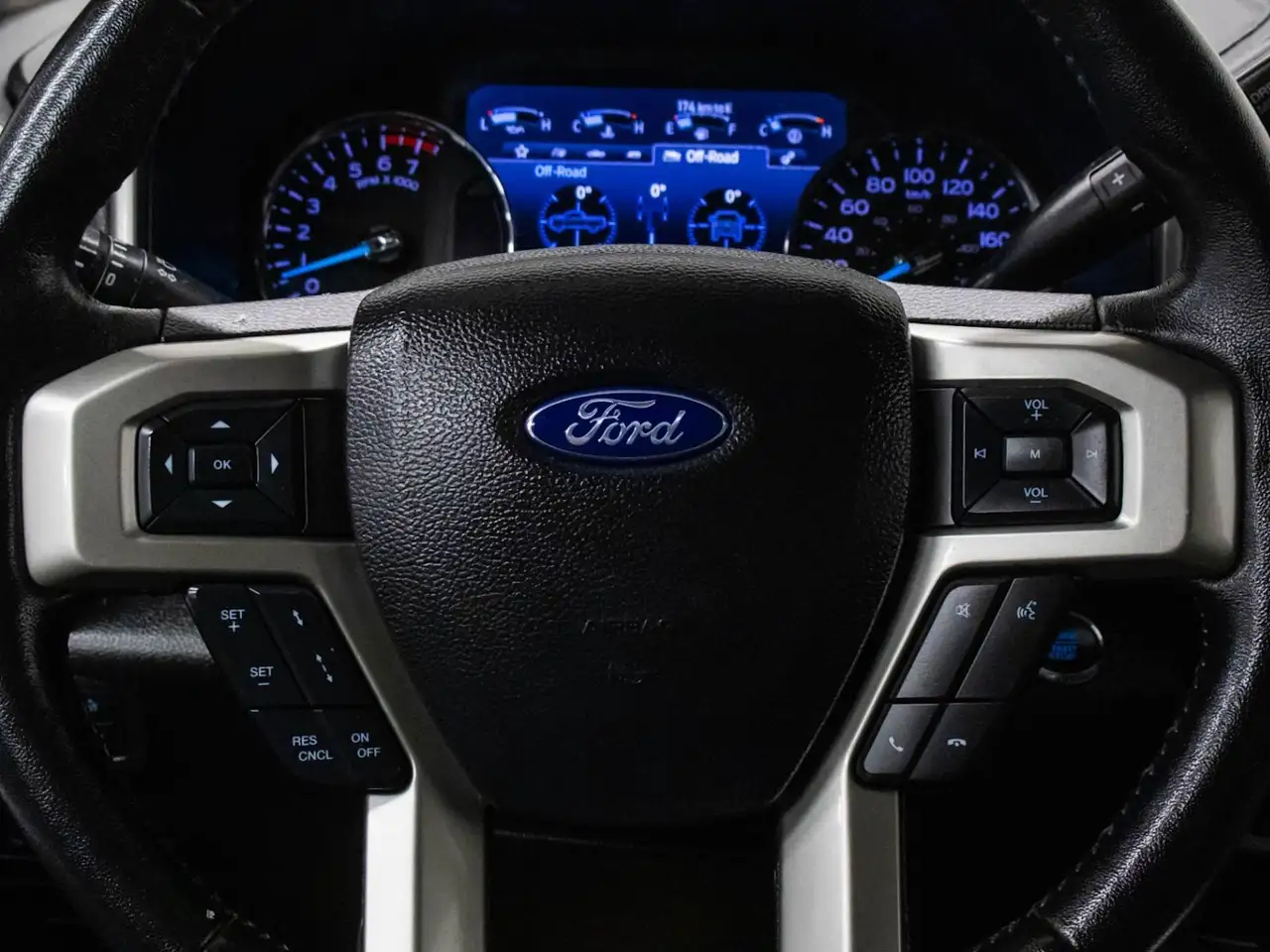 Ford F 350 photo Ford F 350