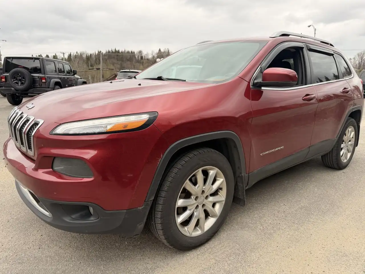 Jeep Cherokee photo Jeep Cherokee